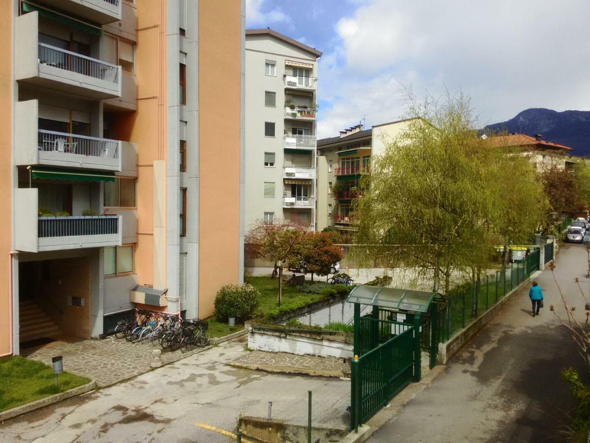 Interno 76 Di Tss' - Splendido Appartamento Con Balcone Tranquillo & Parcheggio Privato - Perfetto Per Famiglie Trento Eksteriør billede